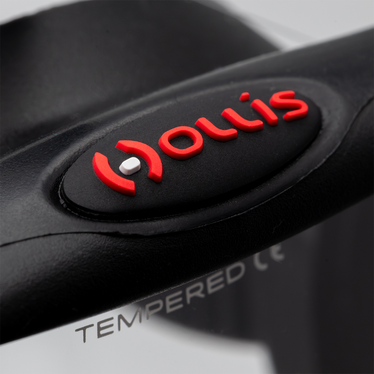 Hollis M1
